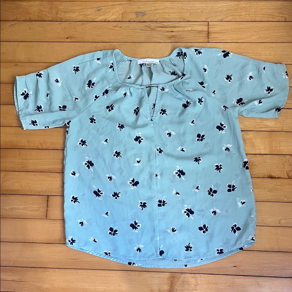 Light Blue Floral Keyhole Neck Blouse
